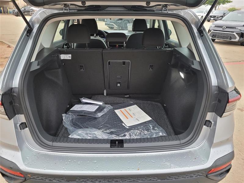 Volkswagen Taos S 2025