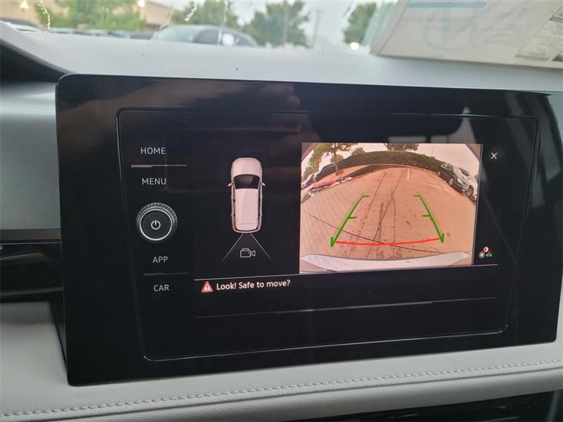 Volkswagen Taos S 2025