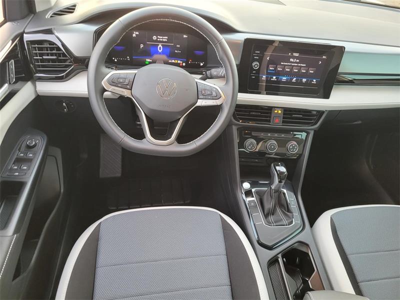 Volkswagen Taos S 2025