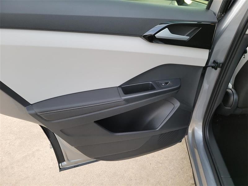 Volkswagen Taos S 2025