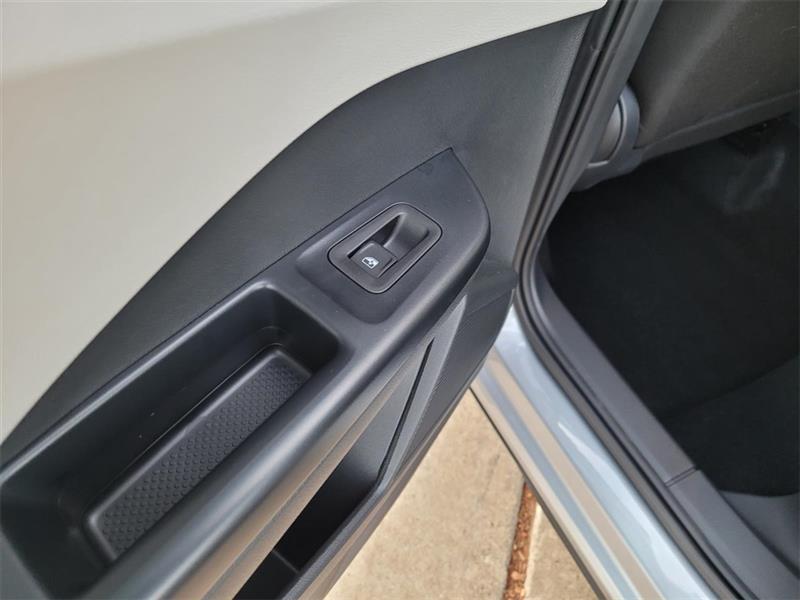 Volkswagen Taos S 2025