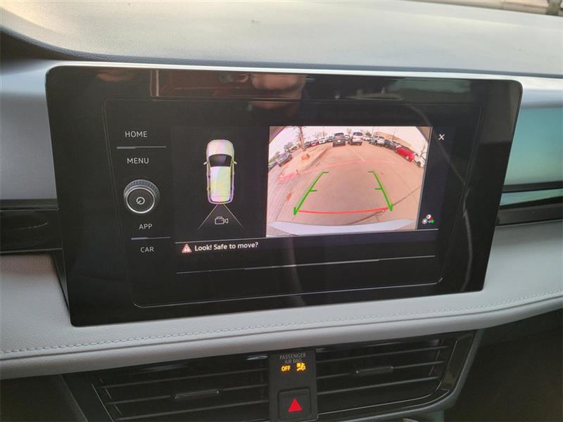 Volkswagen Taos S 2025