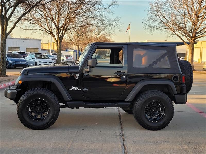 Jeep Wrangler Sport 4WD 2013