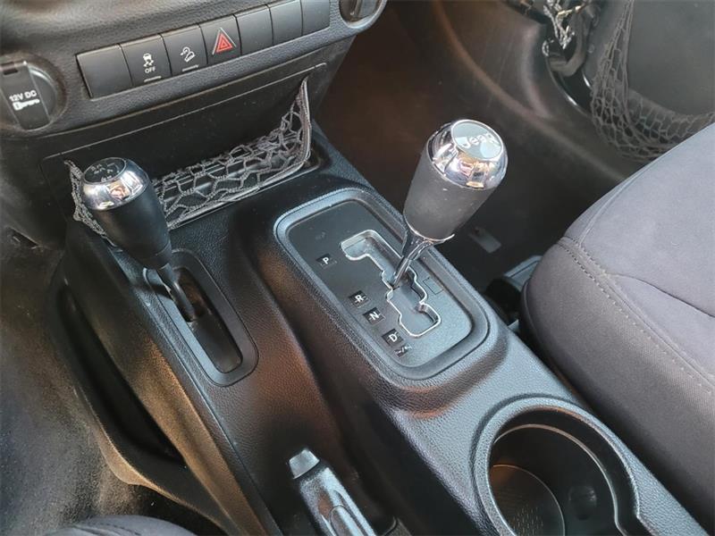 Jeep Wrangler Sport 4WD 2013