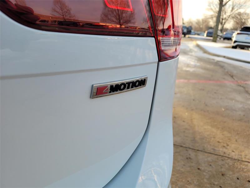 Volkswagen Tiguan SEL 4Motion AWD 2020