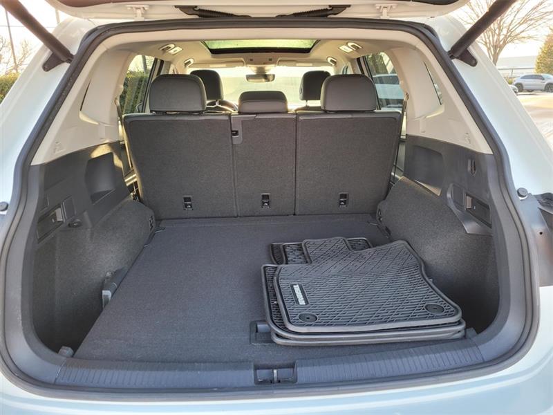 Volkswagen Tiguan SEL 4Motion AWD 2020