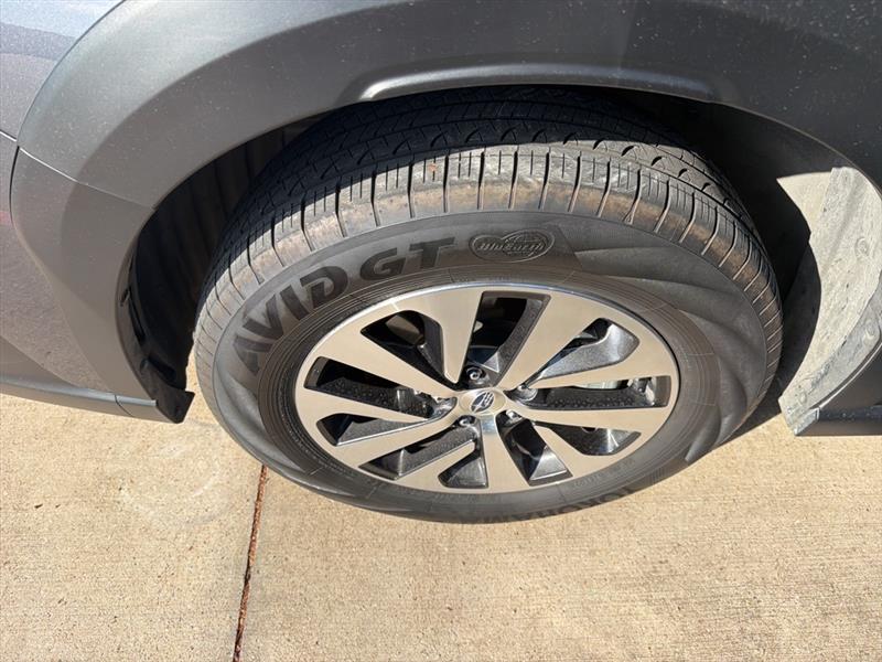 Subaru Outback Premium 2025