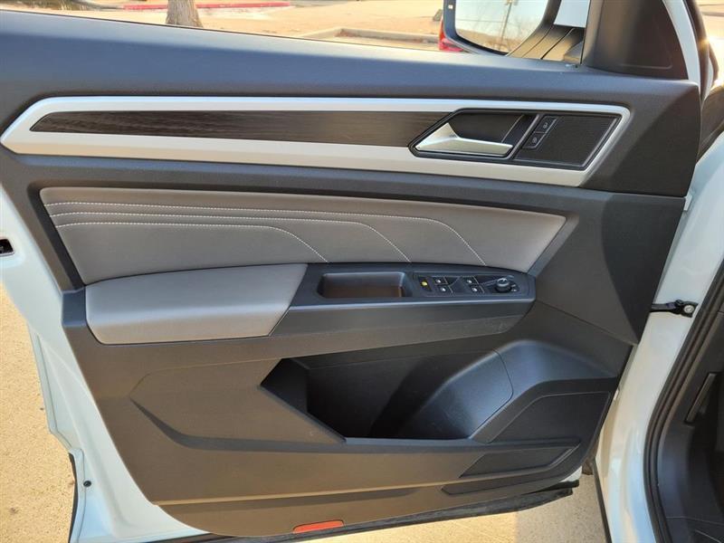 Volkswagen Atlas SE 2023