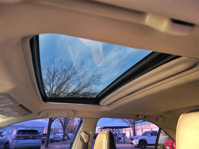 Toyota Camry XLE 2016