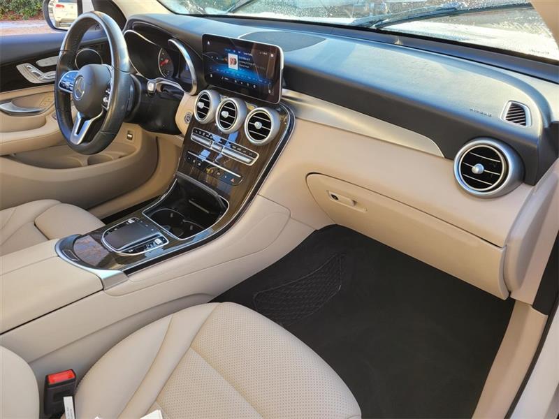 Mercedes-Benz GLC-Class GLC300 2020