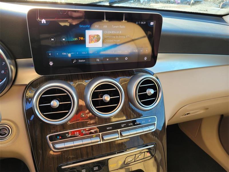 Mercedes-Benz GLC-Class GLC300 2020