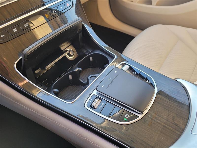 Mercedes-Benz GLC-Class GLC300 2020