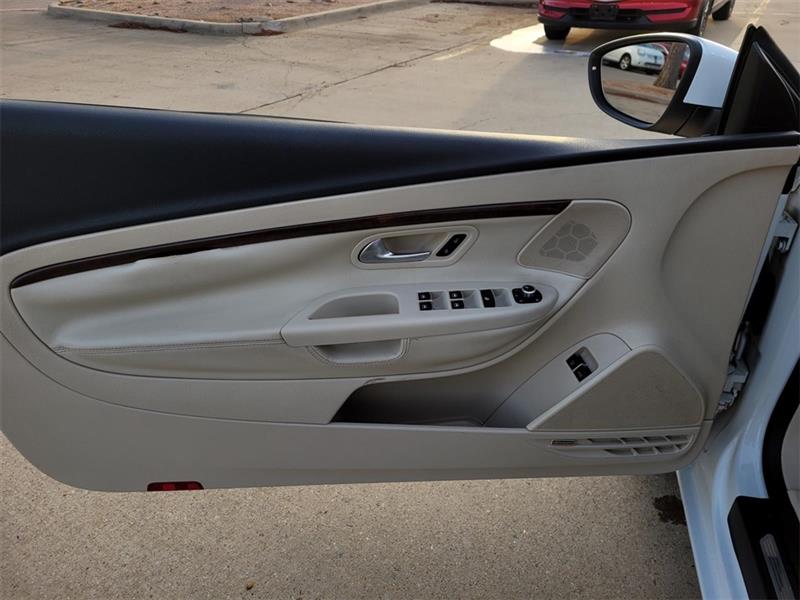 Volkswagen Eos Lux 2012