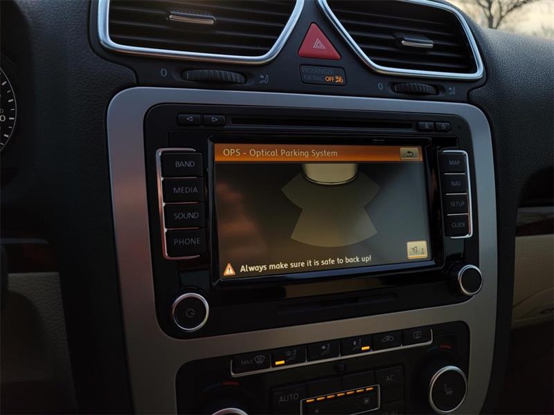 Volkswagen Eos Lux 2012