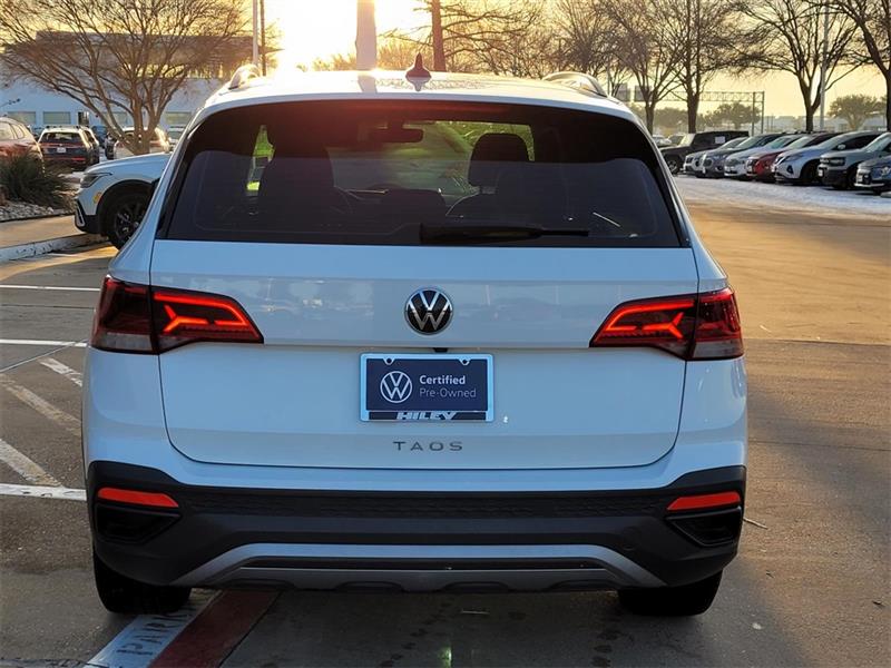 Volkswagen Taos S 2023