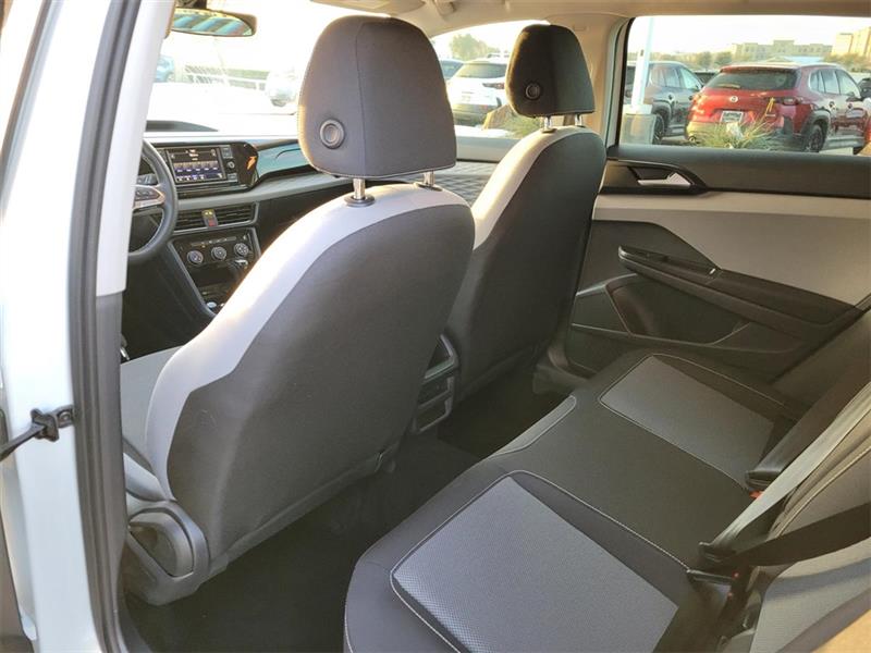 Volkswagen Taos S 2023