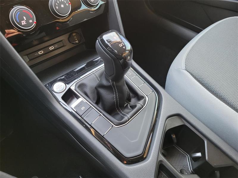 Volkswagen Taos S 2023