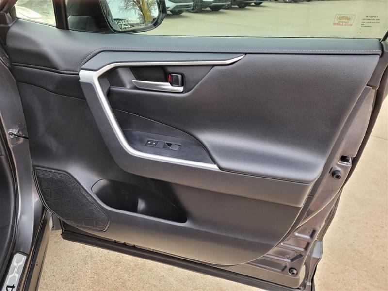 Toyota RAV4 Limited 2019