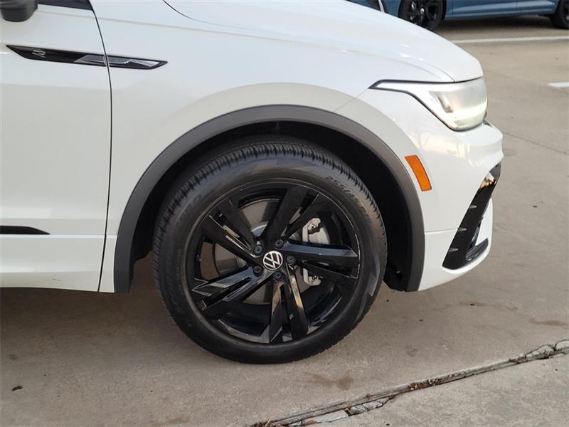 Volkswagen Tiguan SE R-Line Black 2023
