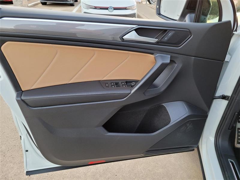 Volkswagen Tiguan SE R-Line Black 2023