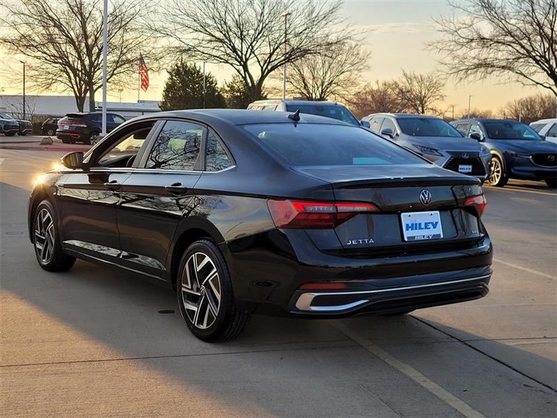 Volkswagen Jetta SEL 2023