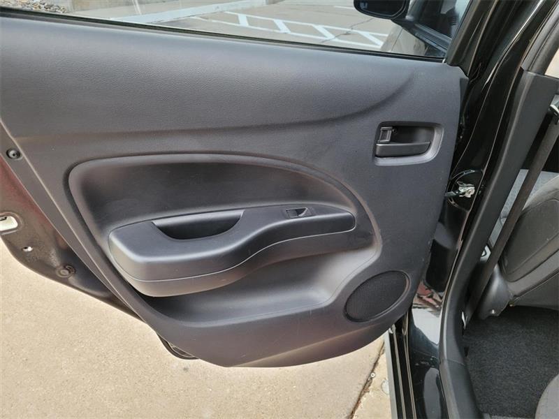 Mitsubishi Mirage ES 2014