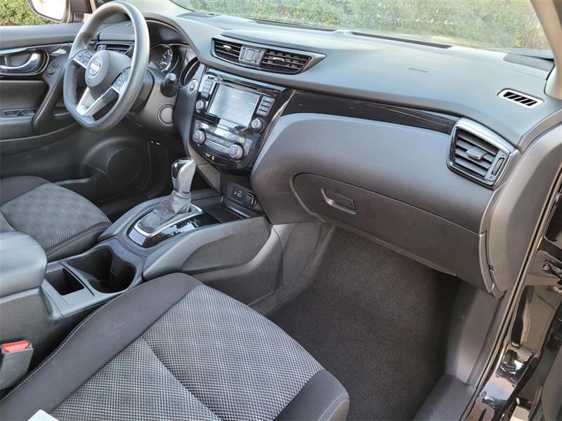 Nissan Rogue Sport SV 2020