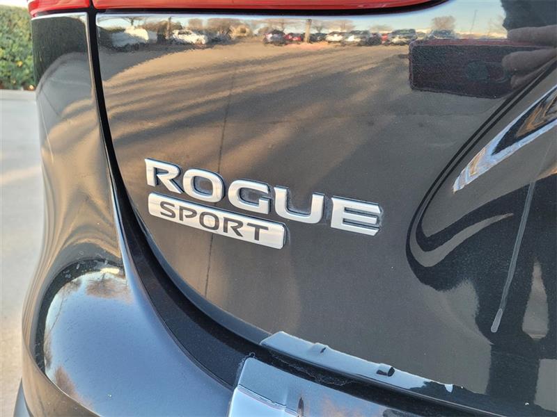 Nissan Rogue Sport SV 2020