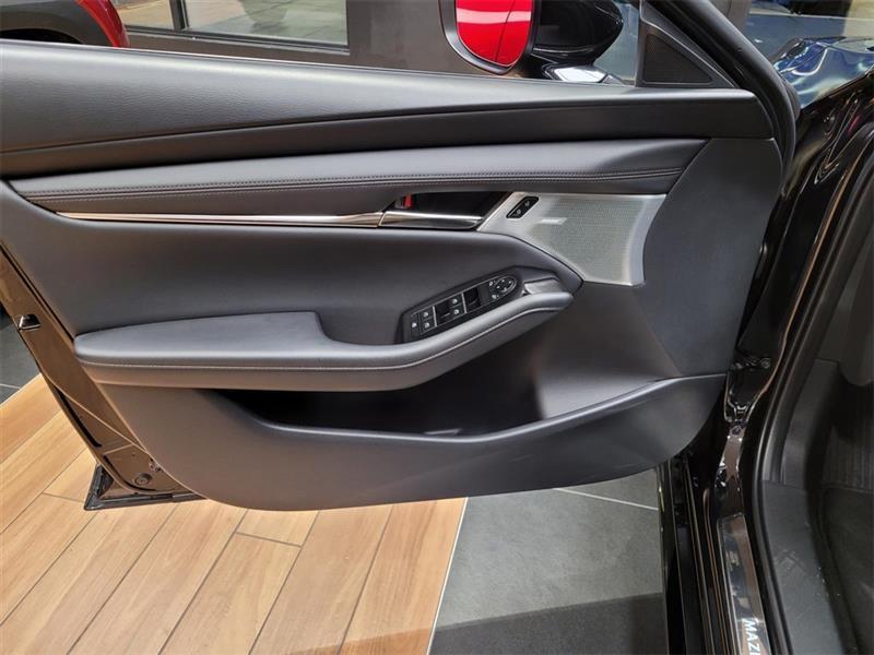 Mazda MAZDA3 Premium Plus Hatchback AWD 2025