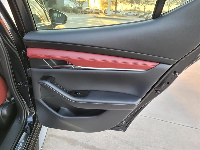 Mazda MAZDA3 Premium Plus Hatchback AWD 2025