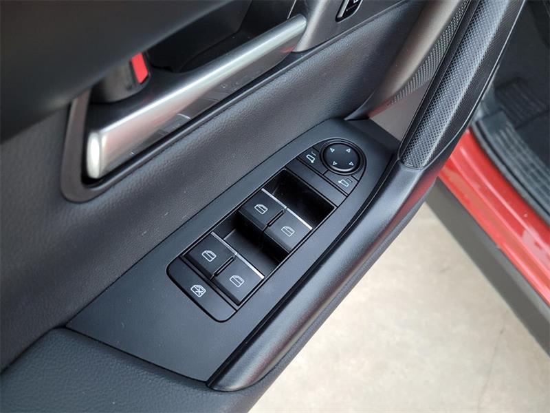 Mazda CX-50 Hybrid Premium 2025