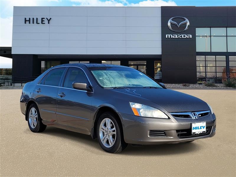 2006 Honda Accord EX Sedan AT w/ Leather and XM Radio