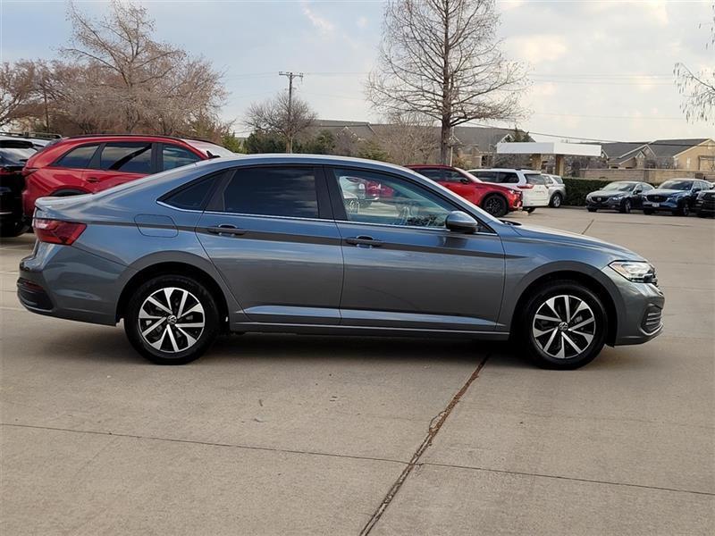 Volkswagen Jetta S 2023