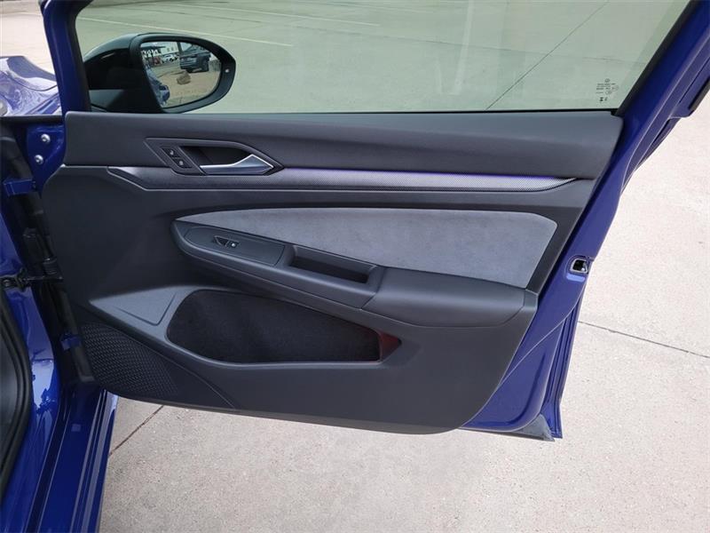 Volkswagen Golf R Base 2025