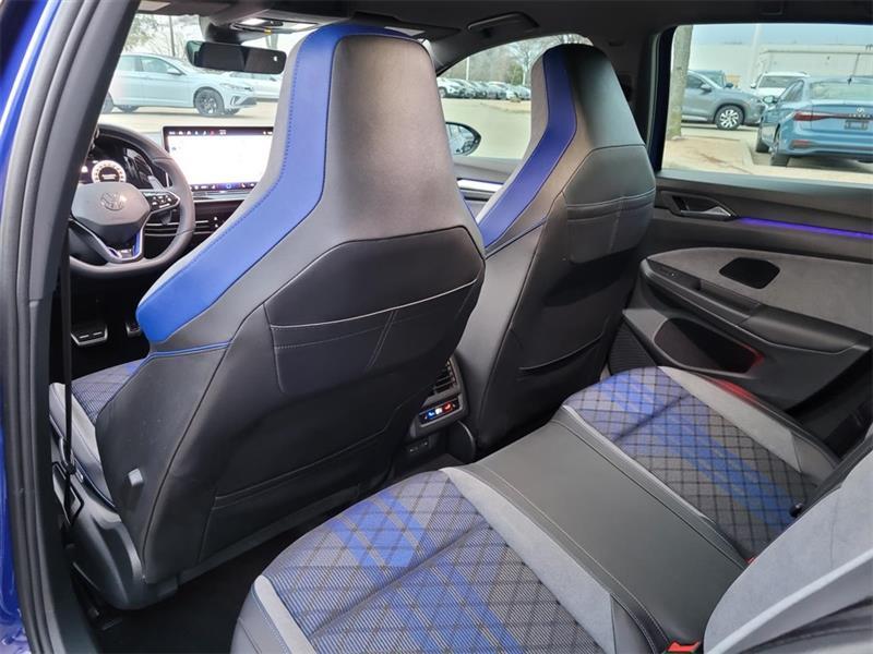 Volkswagen Golf R Base 2025