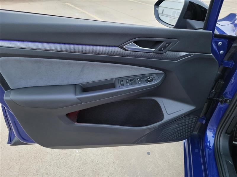 Volkswagen Golf R Base 2025