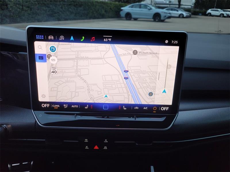 Volkswagen Golf R Base 2025