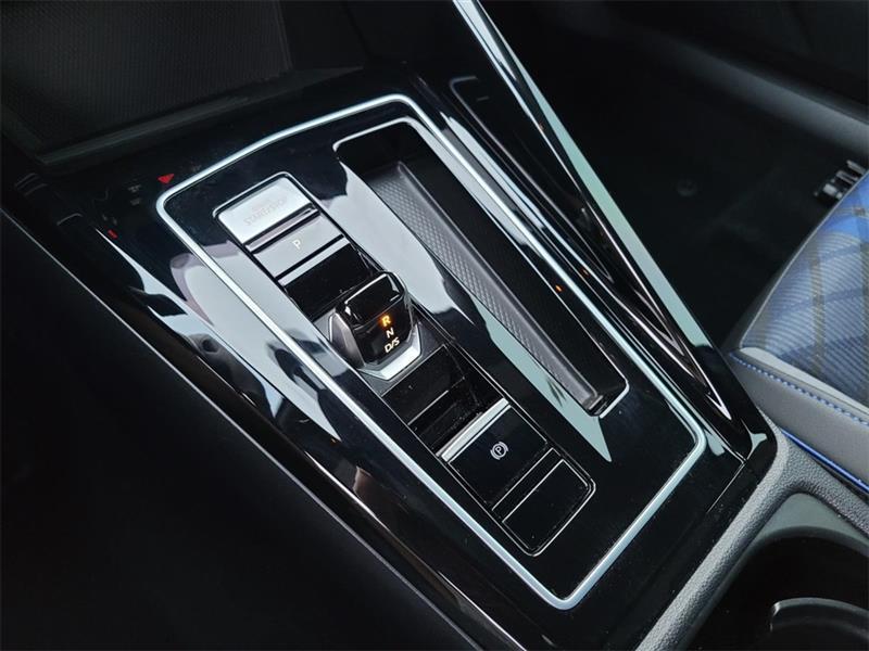 Volkswagen Golf R Base 2025