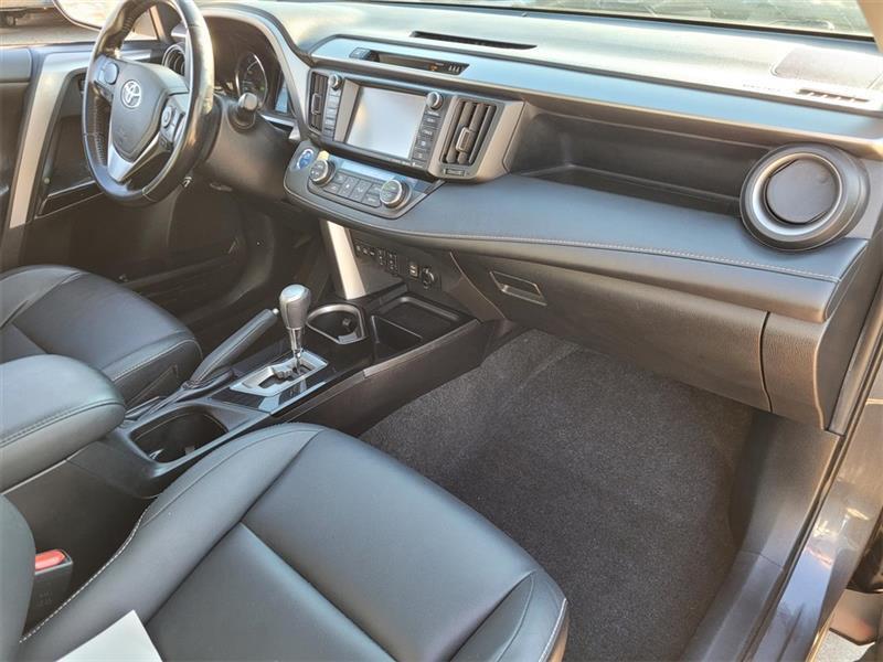 Toyota RAV4 Hybrid Limited 2017