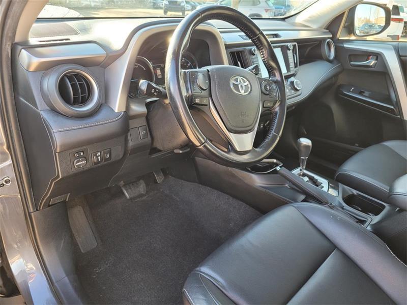 Toyota RAV4 Hybrid Limited 2017