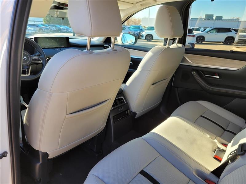 Mazda CX-90 Preferred 2025