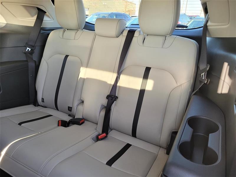 Mazda CX-90 Preferred 2025