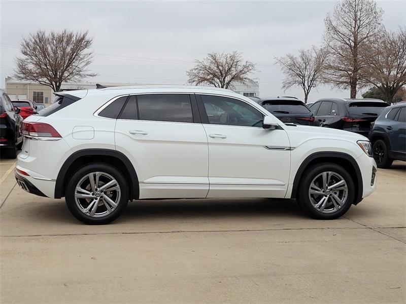 Volkswagen Atlas Cross Sport SEL R-Line 4MOTION 2024