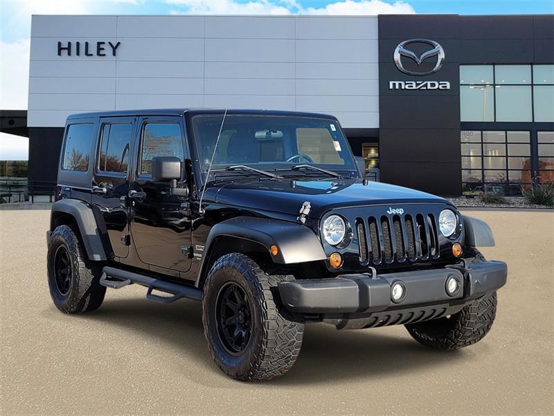 Jeep Wrangler Unlimited Sport 4WD 2011