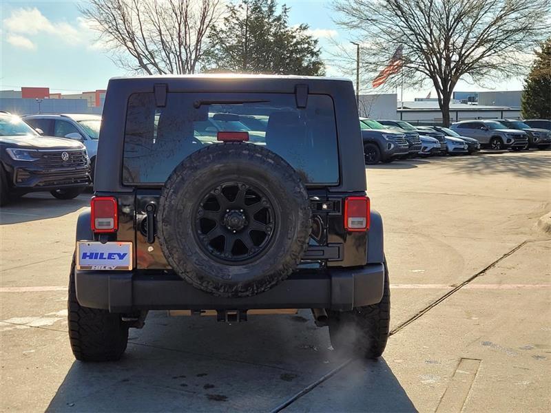 Jeep Wrangler Unlimited Sport 4WD 2011