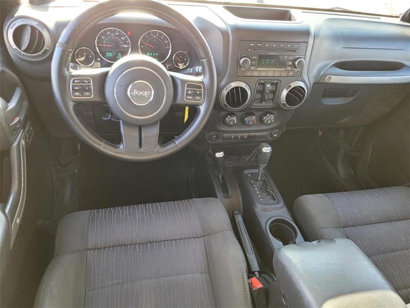 Jeep Wrangler Unlimited Sport 4WD 2011