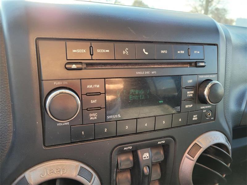 Jeep Wrangler Unlimited Sport 4WD 2011