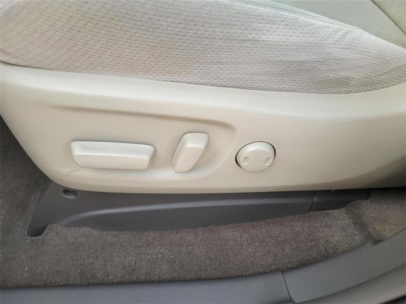 Toyota Sienna LE 8-Passenger 2017