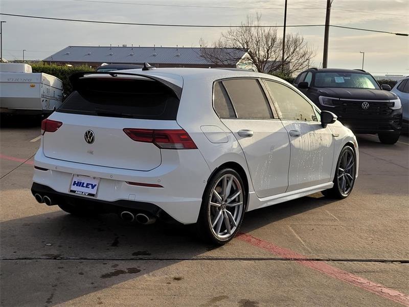 Volkswagen Golf R Base 2024