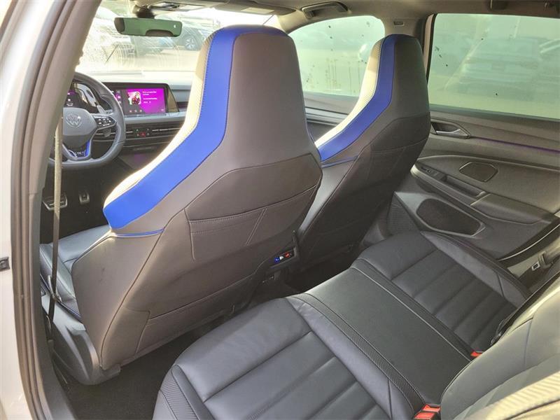 Volkswagen Golf R Base 2024